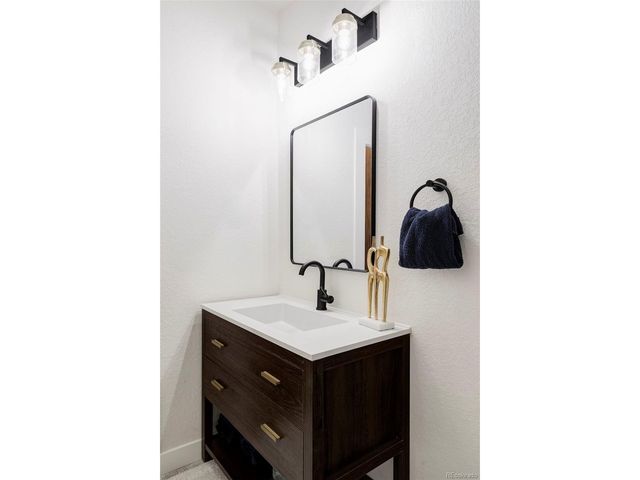 76 Wonderland Ave, Golden, CO 80403