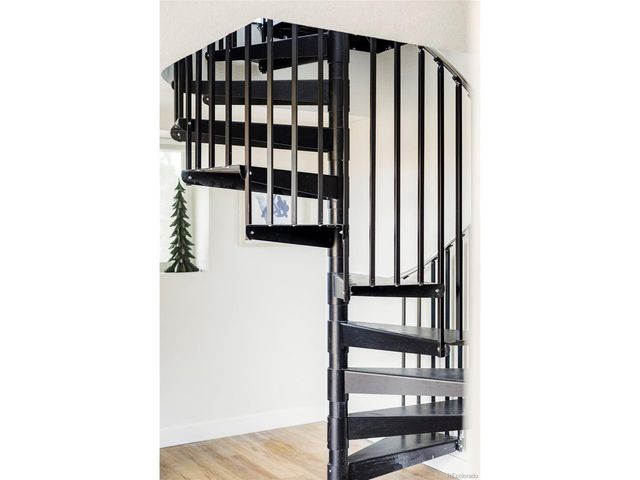 76 Wonderland Ave, Golden, CO 80403