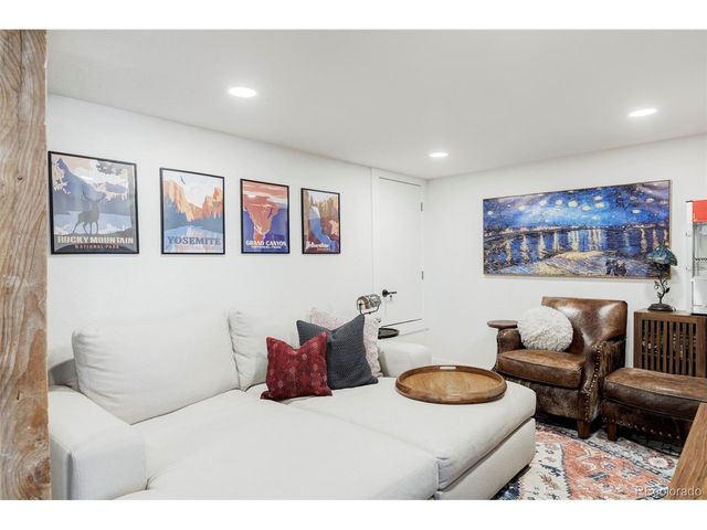 76 Wonderland Ave, Golden, CO 80403