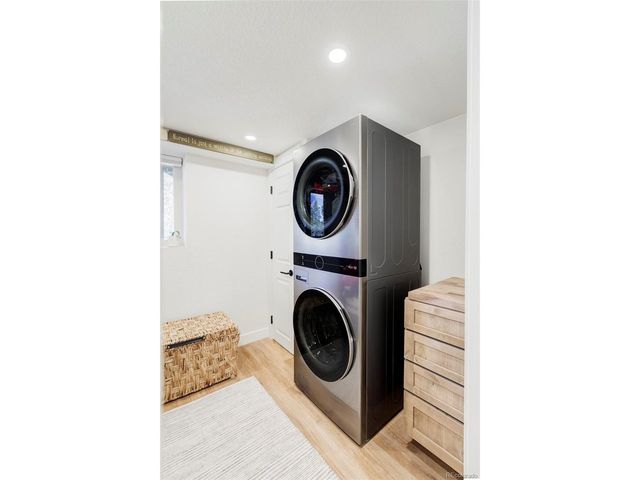 76 Wonderland Ave, Golden, CO 80403