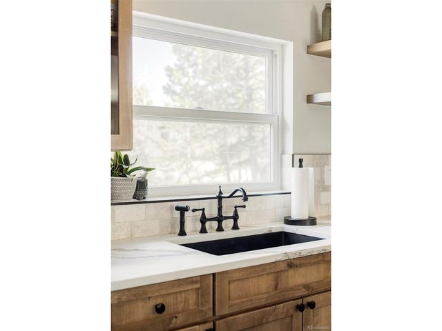 76 Wonderland Ave, Golden, CO 80403