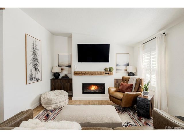 76 Wonderland Ave, Golden, CO 80403