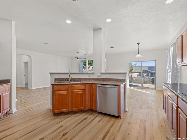 144 SPRINGTREE CV, Cibolo, TX 78108