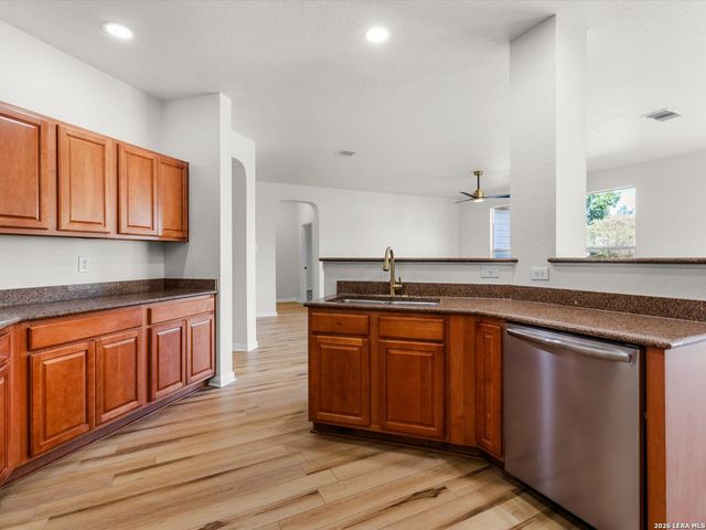 144 SPRINGTREE CV, Cibolo, TX 78108