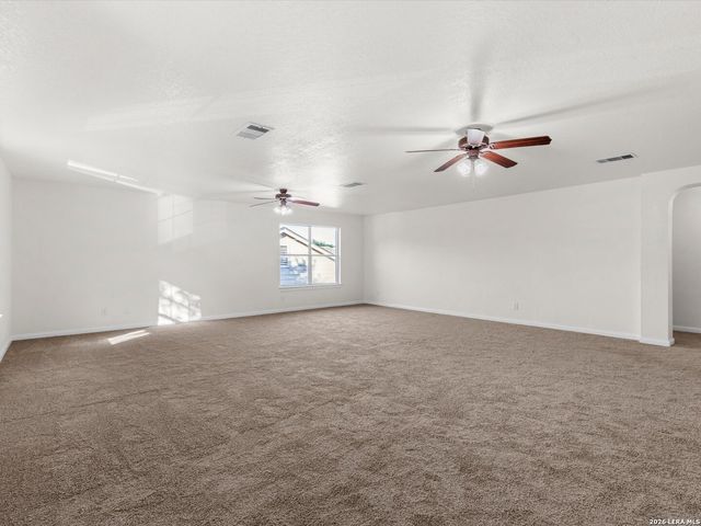 144 SPRINGTREE CV, Cibolo, TX 78108