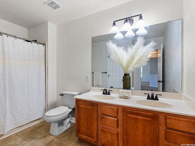 144 SPRINGTREE CV, Cibolo, TX 78108