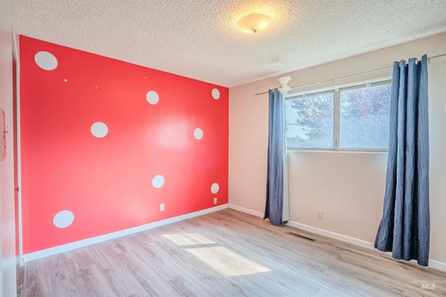 745 Newport St., Twin Falls, ID 83301