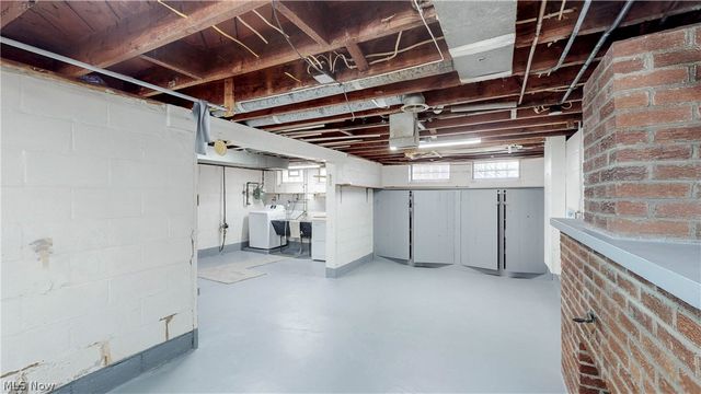 9303 S Highland Avenue, Garfield Heights, OH 44125