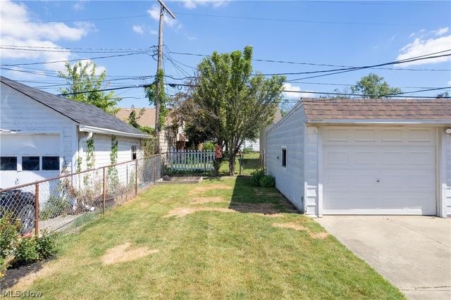 9303 S Highland Avenue, Garfield Heights, OH 44125