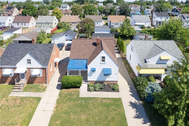 9303 S Highland Avenue, Garfield Heights, OH 44125