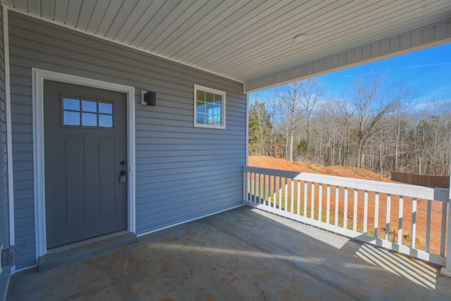 1469 Isaiah Dr, Clarksville, TN 37042