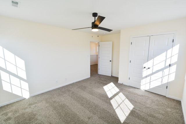 1469 Isaiah Dr, Clarksville, TN 37042