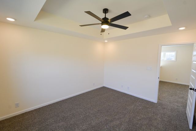 1469 Isaiah Dr, Clarksville, TN 37042