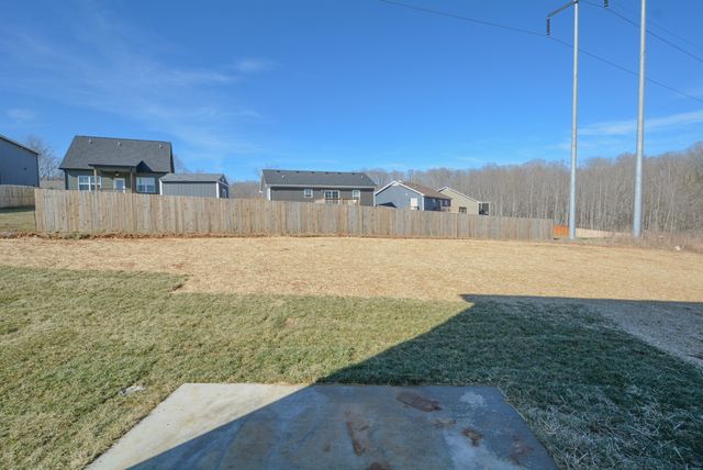 1469 Isaiah Dr, Clarksville, TN 37042