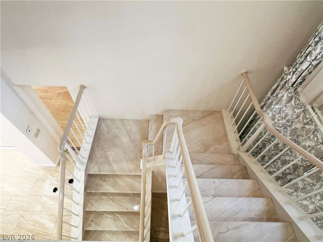 7829 Bermuda Dunes Avenue, Las Vegas, NV 89113