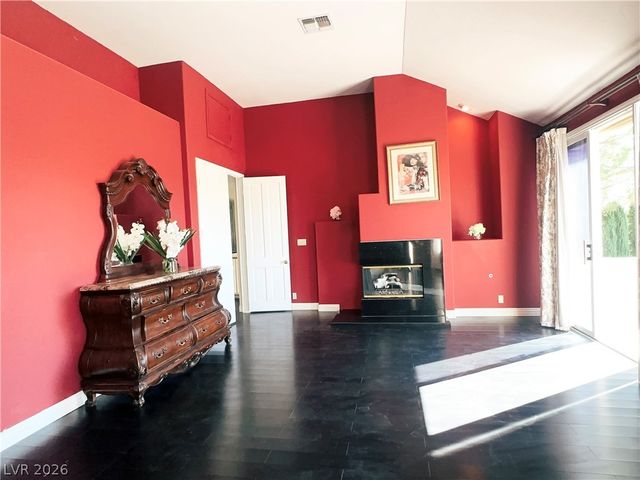 7829 Bermuda Dunes Avenue, Las Vegas, NV 89113