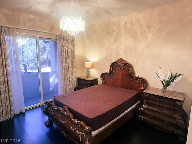 7829 Bermuda Dunes Avenue, Las Vegas, NV 89113