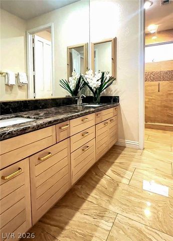 7829 Bermuda Dunes Avenue, Las Vegas, NV 89113