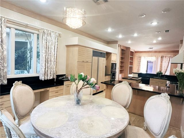 7829 Bermuda Dunes Avenue, Las Vegas, NV 89113