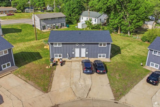 3306-3308 Fairman Circle, Manhattan, KS 66503