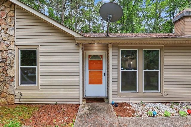 5425 Timor Trail, Lithonia, GA 30038