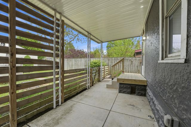 318 E Hinman Avenue, Columbus, OH 43207