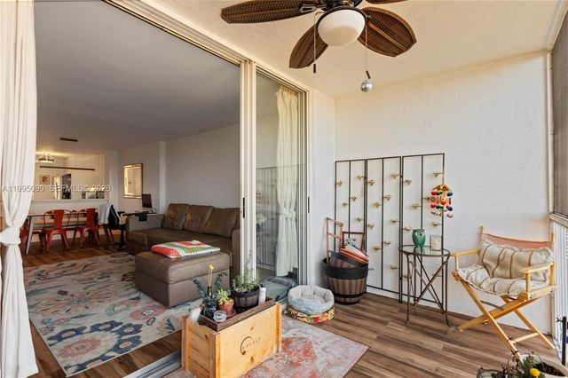 7676 Trent Dr 308, Tamarac, FL 33321