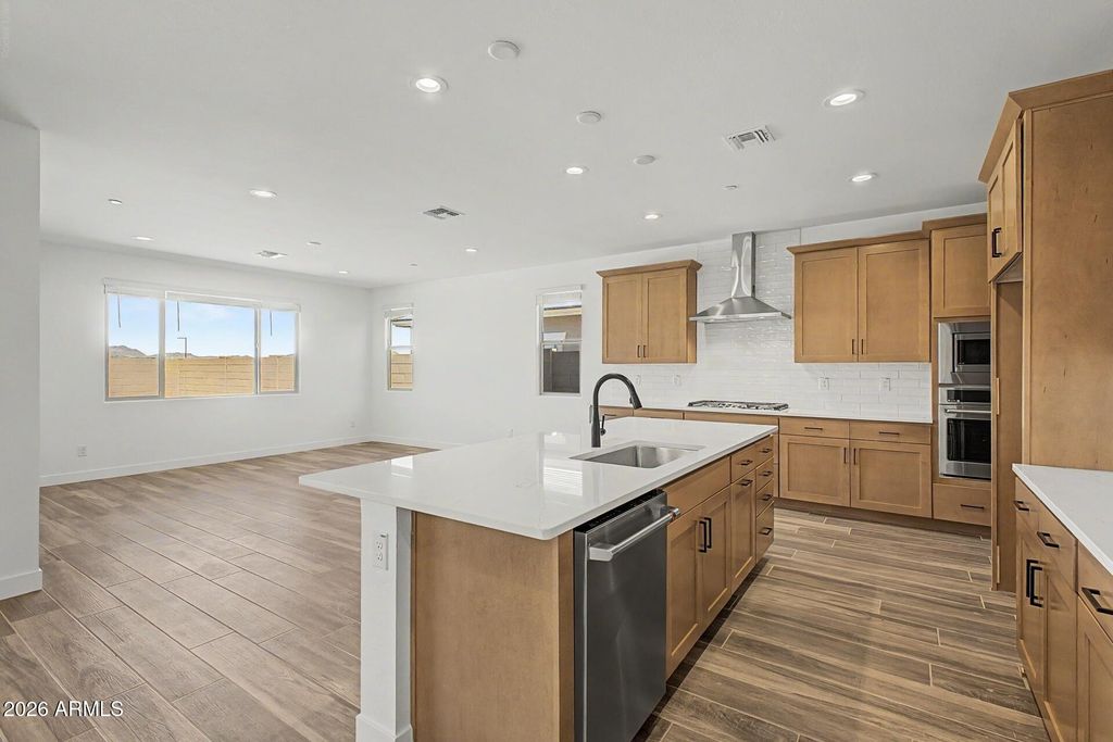 13784 W MORNING VISTA Drive, Peoria, AZ 85383 — photo 2