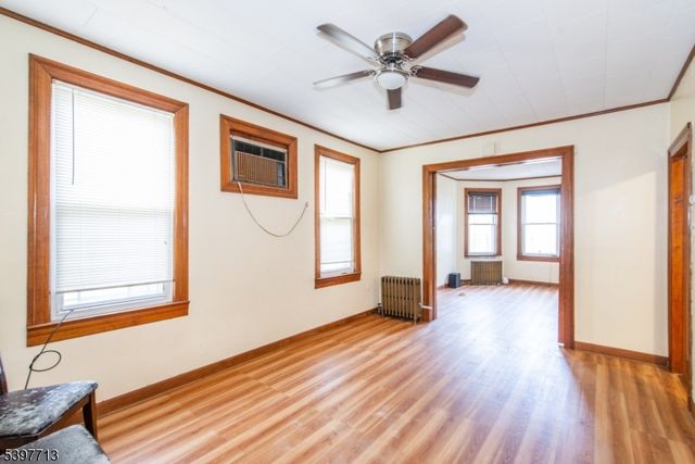 308 Davis Ave, Harrison Town, NJ 07029