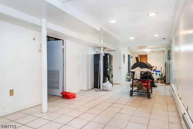 308 Davis Ave, Harrison Town, NJ 07029