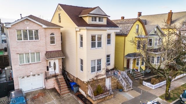 308 Davis Ave, Harrison Town, NJ 07029