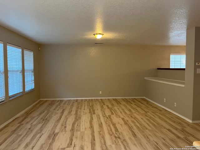 4522 Roxio, San Antonio, TX 78238
