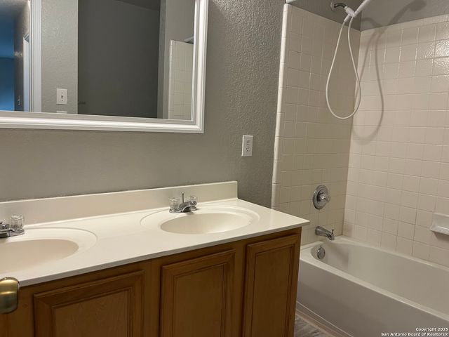 4522 Roxio, San Antonio, TX 78238