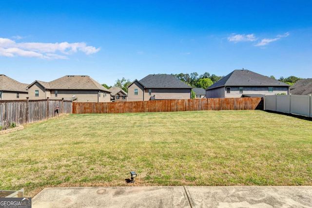 385 Hinton Chase Parkway, Covington, GA 30016