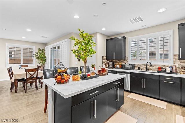 664 Sostenuto Street, Henderson, NV 89011