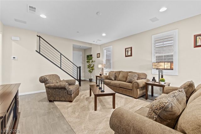 664 Sostenuto Street, Henderson, NV 89011