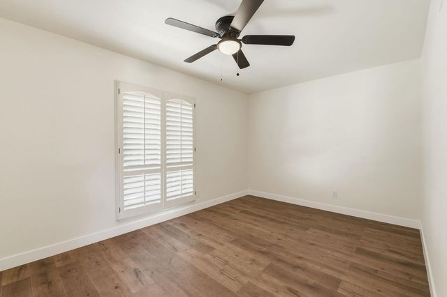 6539 Petit Avenue, Van Nuys (los Angeles), CA 91406