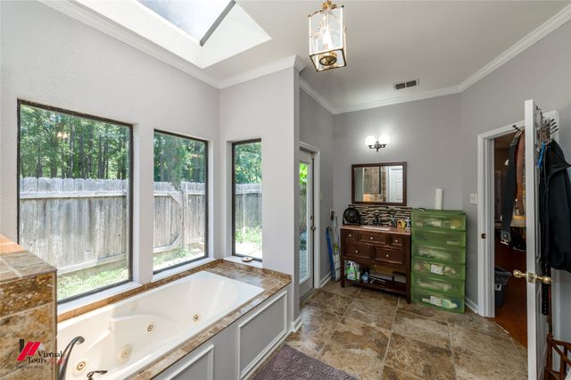 9838 Ballantrae Circle, Shreveport, LA 71106