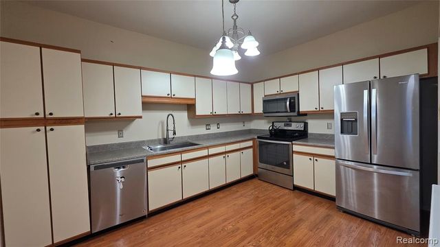 41635 Blair Drive, Novi, MI 48377