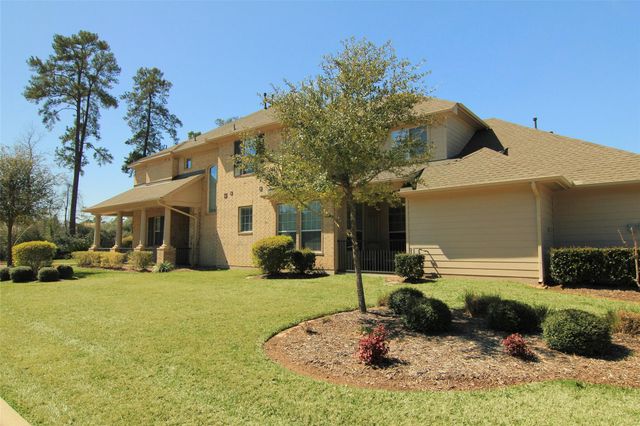 2 Ginger Jar Street, The Woodlands, TX 77382