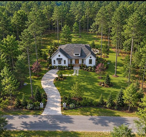 1545 & 1489 Lake Vista Drive NE, Connelly Springs, NC 28612