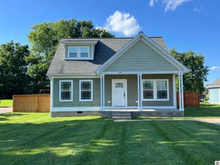 307 Lafayette St, Cadiz, KY 42211