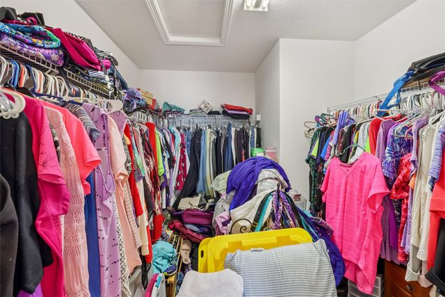 601 Orchard Hills Drive 6010, Norwalk, IA 50211