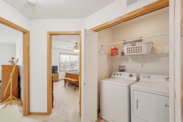 601 Orchard Hills Drive 6010, Norwalk, IA 50211