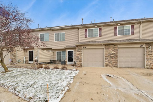 601 Orchard Hills Drive 6010, Norwalk, IA 50211