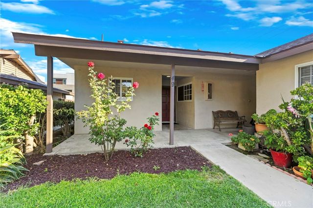 521 S Lyon 49, Santa Ana, CA 92701