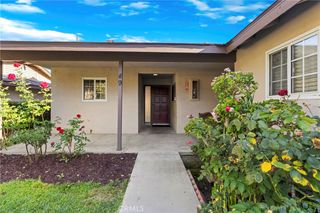 521 S Lyon 49, Santa Ana, CA 92701