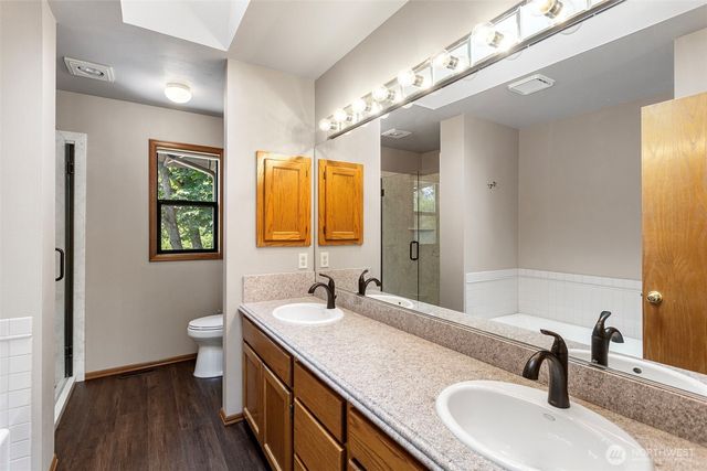 12308 SE 238th Place, Kent, WA 98031
