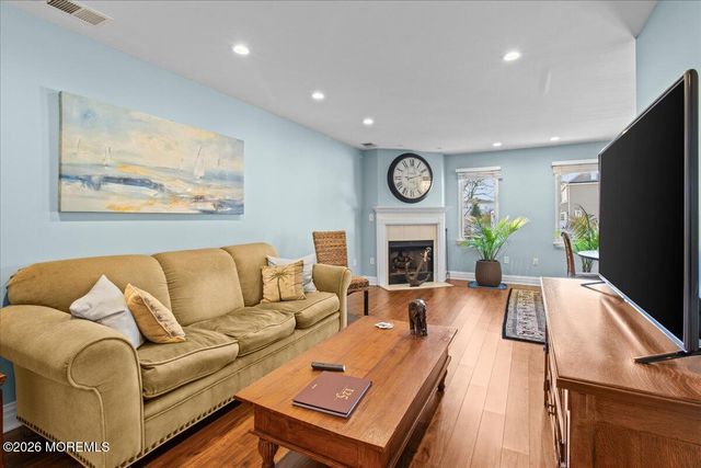 26 Bayview Court, Long Branch, NJ 07740