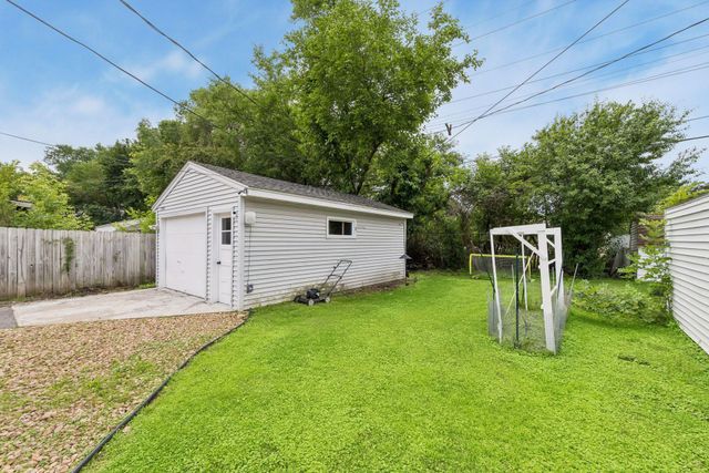 2924 Blackstone Avenue, Saint Louis Park, MN 55416